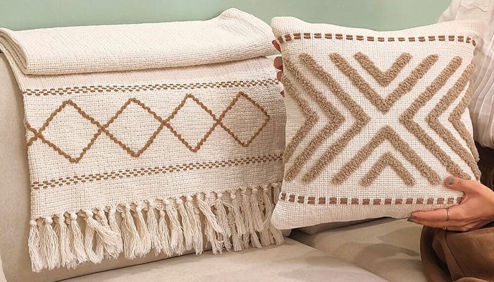 کوسن پانچ‌دوزی دست‌دوز