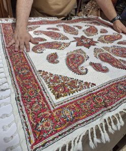 سفره قلمکار اصفهان طرح سنتی سایز ۱×۱ متر